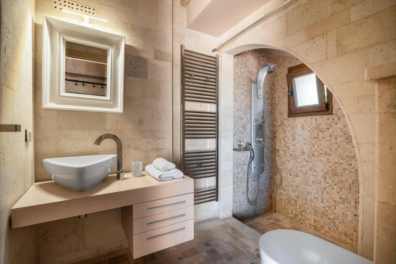 Aparthotel Pezoulia à Selakano Extérieur photo